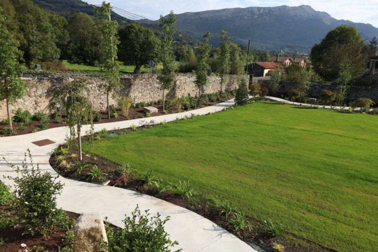 Un jardín, una historia. Transformación de una finca en Riva
